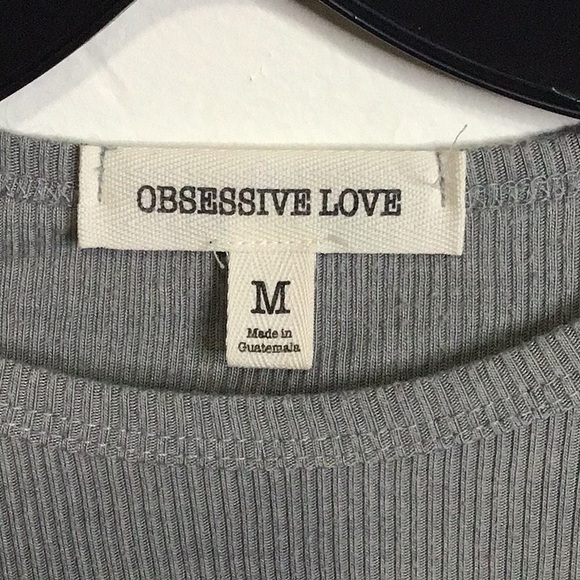 Grey top - Picture 2 of 3